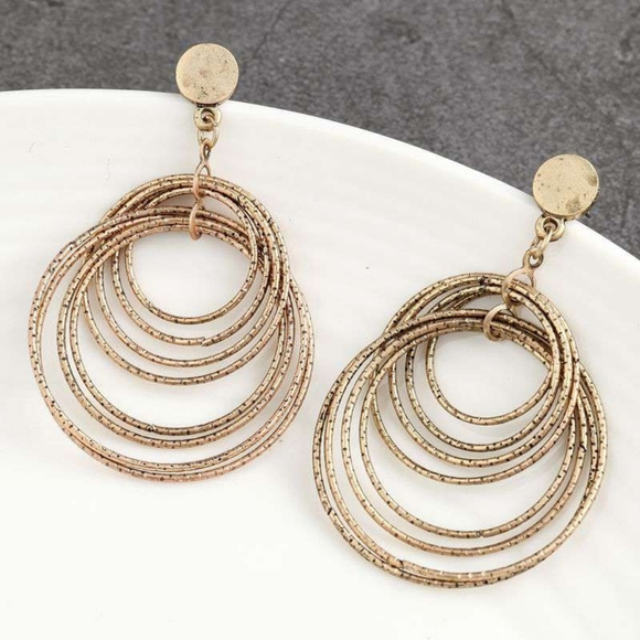 B2G1 Speckled Vintage Wrapped Wire Hoop Earrings - Picture 2 of 7